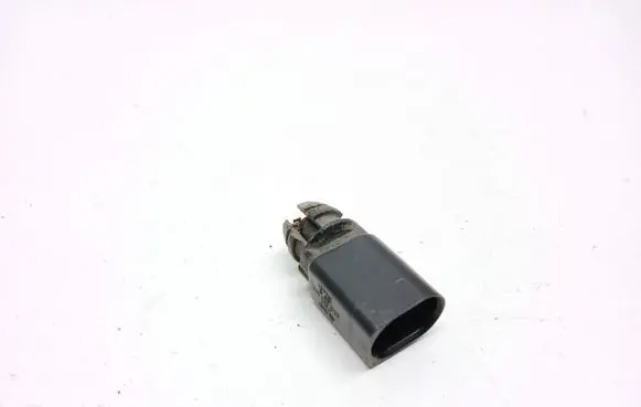 Audi A3 S3 8L Outside/exterior temperature sensor 8Z0820535