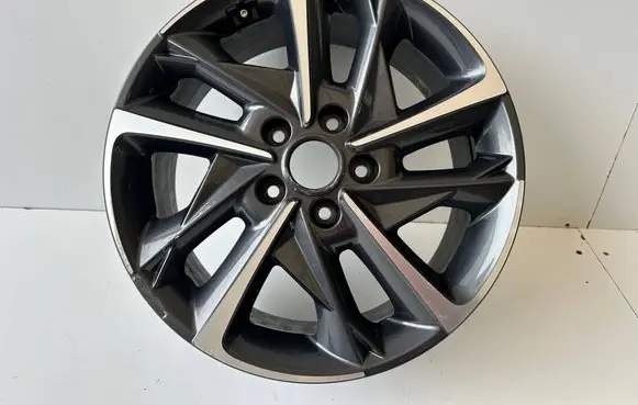 Hyundai i30 R17 alloy rim 52910-G4700