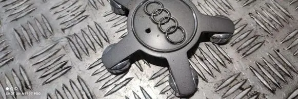 Audi S5 Wheel nut cap/cover 4F0601165