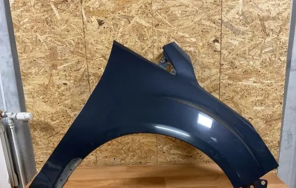 Ford C-MAX II Fender AM51R16015