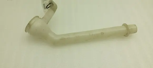 Nissan Qashqai+2 Window washer liquid tank fill tube E9011008 E9011017