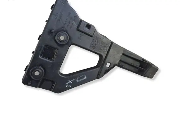 Audi A6 S6 C6 4F Front bumper mounting bracket 4F0807228