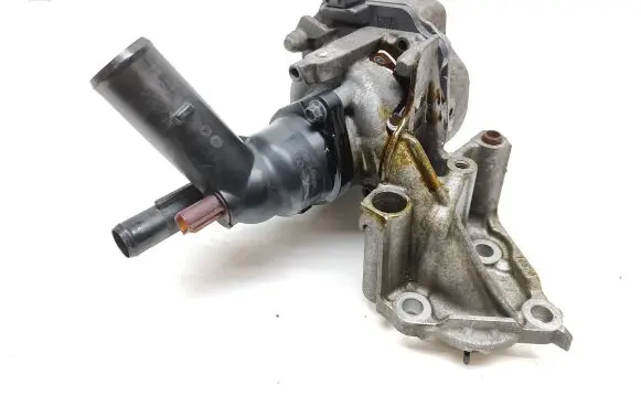Toyota RAV 4 (XA50) Water pump 0810105880101
