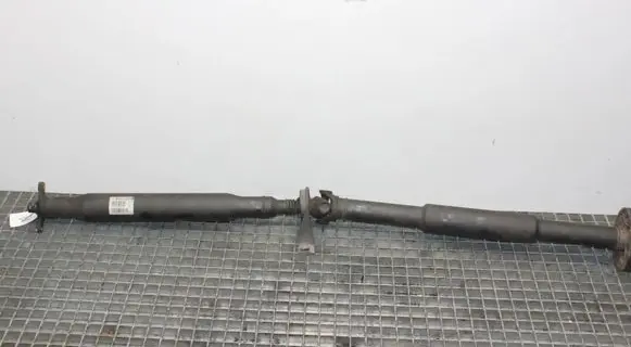 Mercedes-Benz CLS C219 Middle center prop shaft A2112316