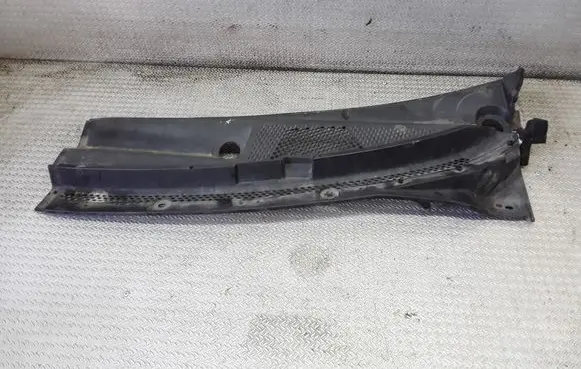 Nissan Primera Wiper trim 66863AU310