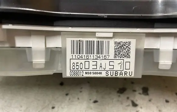 Subaru Legacy Speedometer (instrument cluster) 1104161134167 0388012