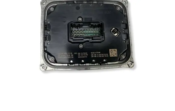 Mercedes-Benz C W206 LED ballast control module A2069007016 147000086606 2069007016