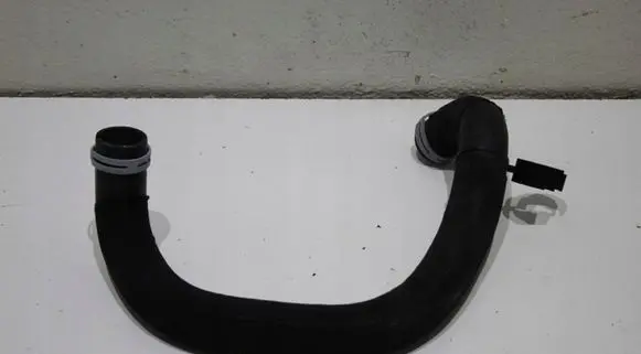 Ford Fiesta Engine coolant pipe/hose k1by88273
