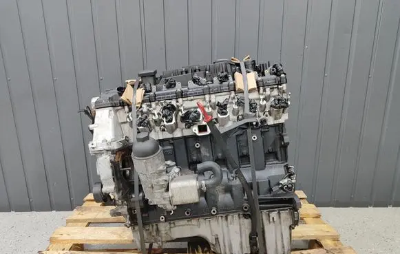 BMW 5 E60 E61 Engine 306D4 7781203 7788546