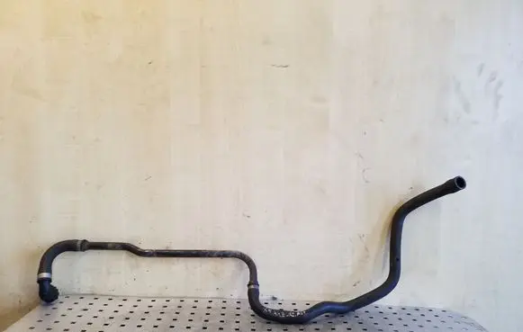 BMW X5 E53 Engine coolant pipe/hose
