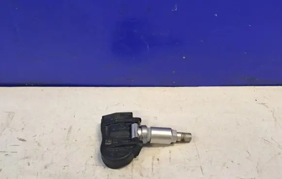 Volvo XC90 Tire pressure sensor 8G921A159AE