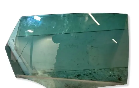 Citroen C4 II Rear door window glass E143R001595
