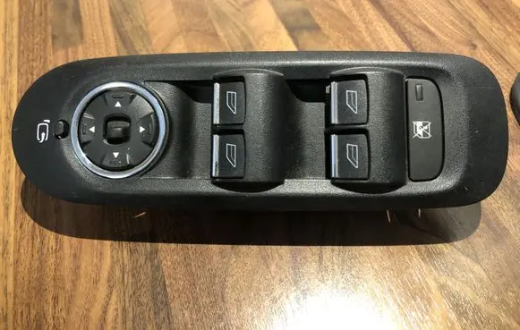 Ford S-MAX Electric window control switch A2610780137 7S7T14A132BC