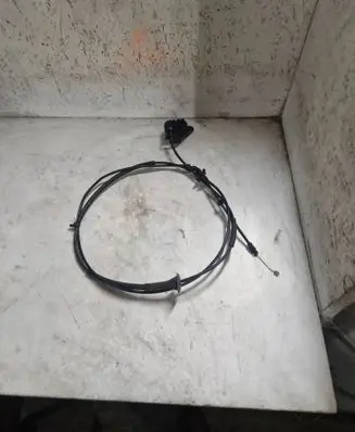 Ford Mustang VI Engine bonnet/hood lock release cable 