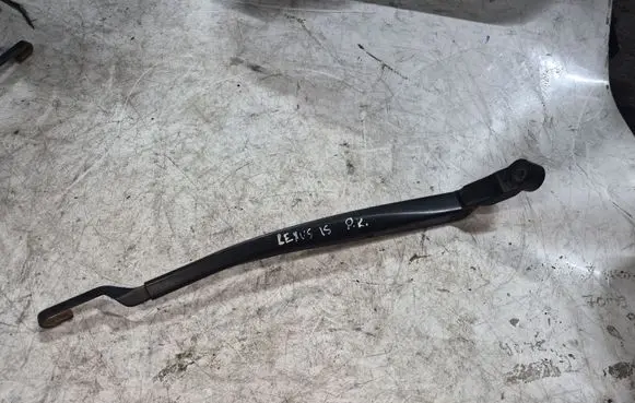 Lexus IS 220D-250-350 Front wiper blade arm
