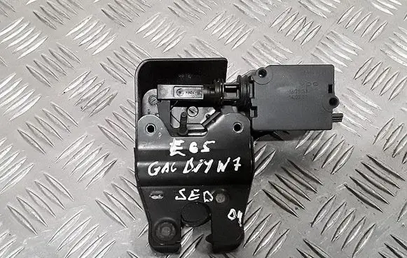 BMW 7 E65 E66 Tailgate/trunk/boot lock/catch/latch 7014870