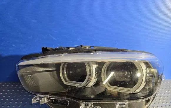Headlight/headlamp