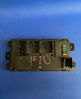 BMW 1 F20 F21 Rear light relay 9329702 00000F48