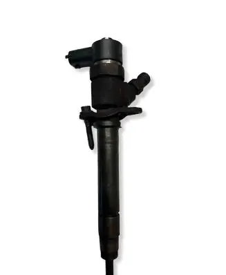 Volvo V70 Fuel injector 8658352