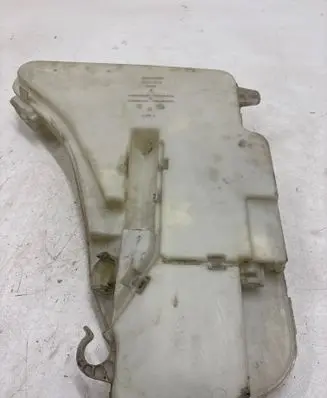 BMW 5 F10 F11 Windshield washer fluid reservoir/tank 7178745 7226707 7226708