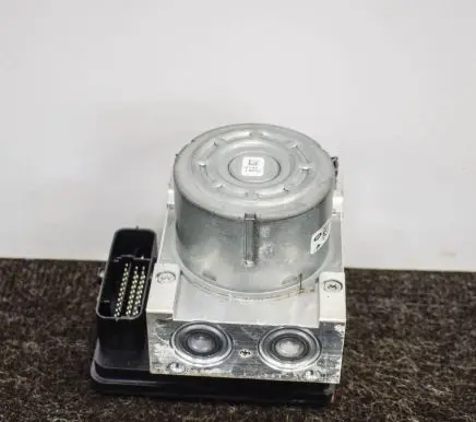 Land Rover Range Rover Evoque L538 ABS Pump EJ3220405AH