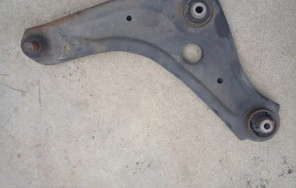 Nissan Qashqai Front lower control arm/wishbone 54EA0BLH