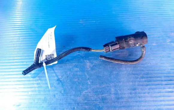 Volvo S40 Headlight washer pump 5W9313K082AA