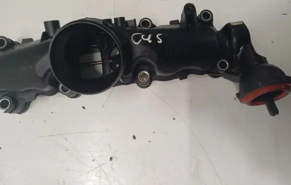 Volkswagen Polo V 6R Intake manifold 04B129709B