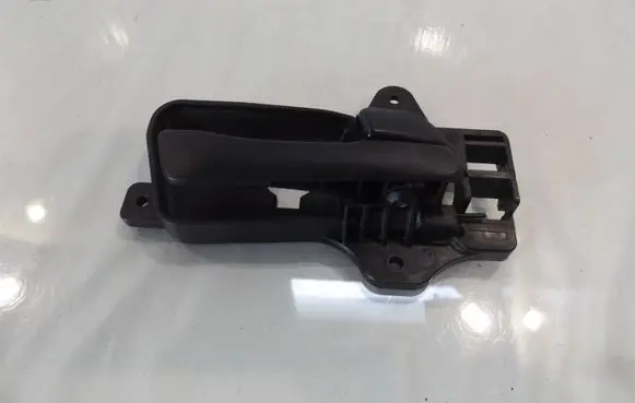 Hyundai i30 Front door interior handle 82623FD000