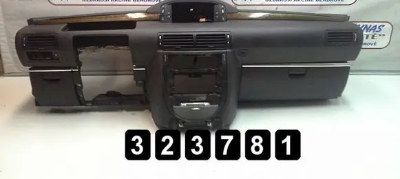 Citroen C6 Dashboard