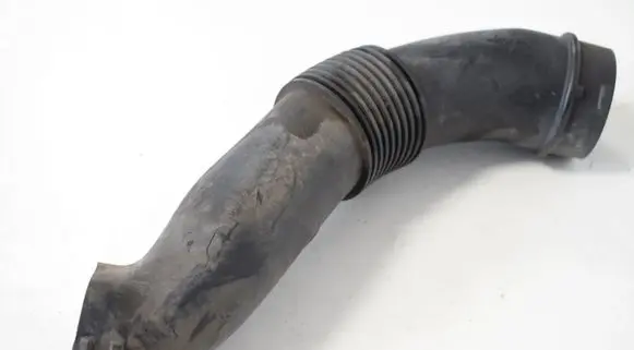 Ford Transit Air intake hose/pipe BK319A675AE