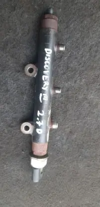 Land Rover Discovery 3 - LR3 Fuel main line pipe 7H2Q-9D280-CD