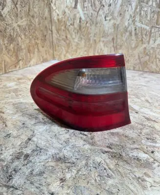 Mercedes-Benz E W211 Rear/tail lights A2118201164