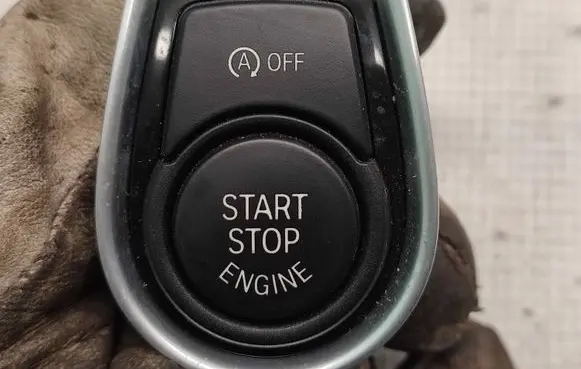BMW 3 F30 F35 F31 Engine start stop button switch 9250734