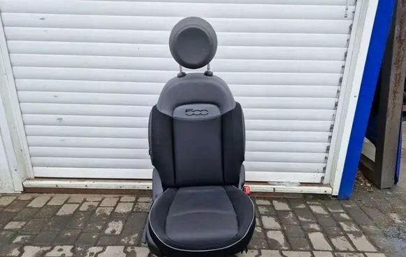 Fiat 500X Front passenger seat 