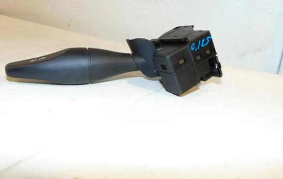Ford Mondeo Mk III Indicator stalk 1S7T13335AE 1142542