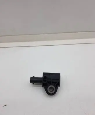 Mercedes-Benz S W222 Airbag deployment crash/impact sensor 2229051400 130921 04938