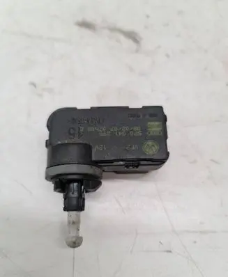 Seat Leon (1P) Headlight level adjustment motor 5P0941295