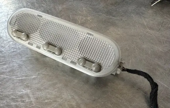 Nissan Qashqai Front seat light 8200073234