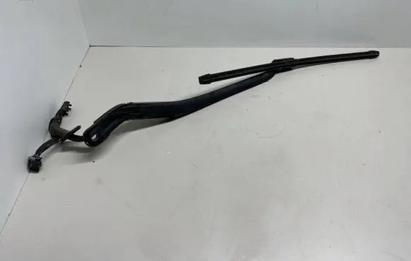 Mercedes-Benz E W238 Front wiper blade arm W000031244 AL230