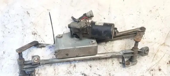Renault Espace II Front wiper linkage and motor