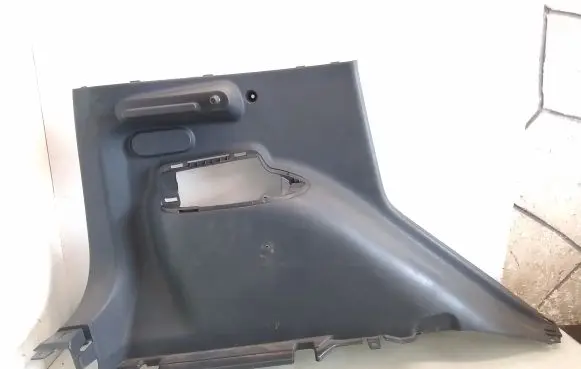 Mitsubishi Colt Trunk/boot side trim panel 7230A263