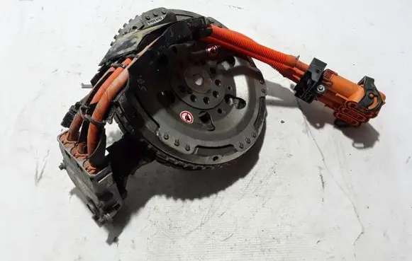 Volvo S90, V90 Dual mass flywheel 31473617