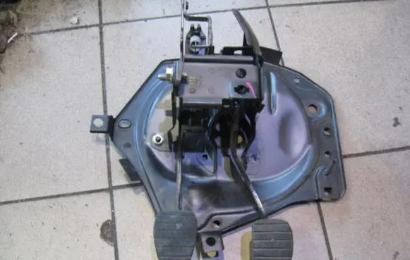 Renault Clio II Pedal assembly 427600038 093310