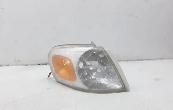 Front indicator light