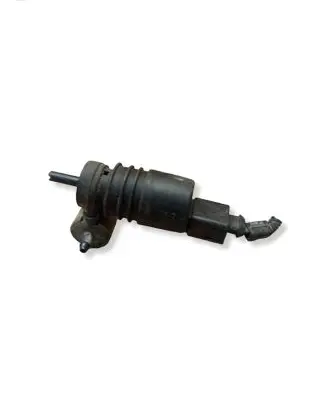 Audi A4 S4 B5 8D Windscreen/windshield washer pump 1J0973722
