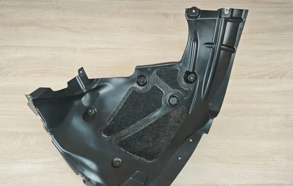 BMW 4 G22 G23 G24 G26 Front wheel arch liner splash guards 8738047
