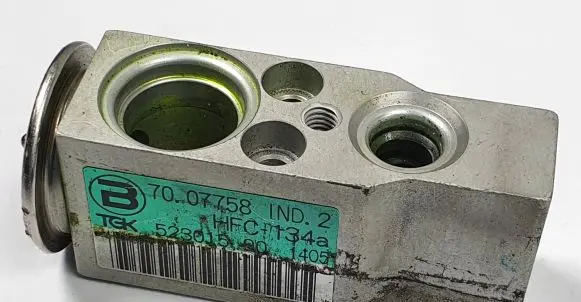 Peugeot 307 Air conditioning (A/C) expansion valve 7007758