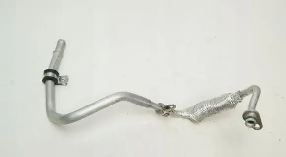 Volkswagen Touareg II Engine coolant pipe/hose 06M121086H