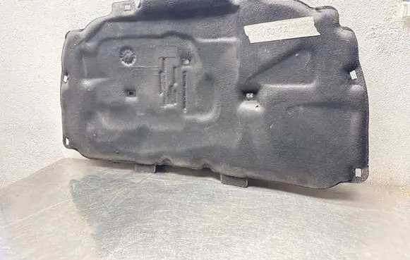 Volvo V50 Engine bonnet/hood sound/heat insulation 